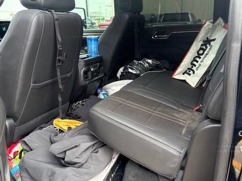 Used 2024 Chevrolet Silverado 3500 High Country w/ Technology Package AWD/4WD image 5