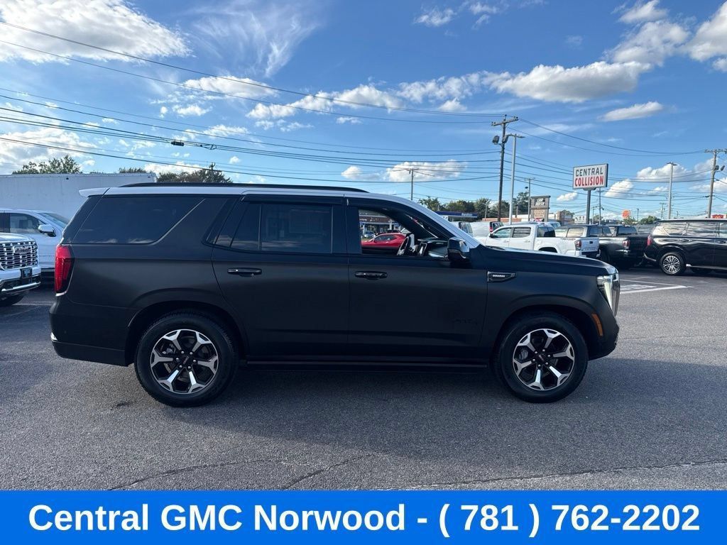 Used 2026 GMC Yukon AT4 AWD/4WD image 6
