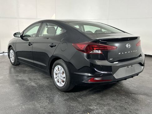 Used 2019 Hyundai Elantra SE w/ Cargo Package image 9