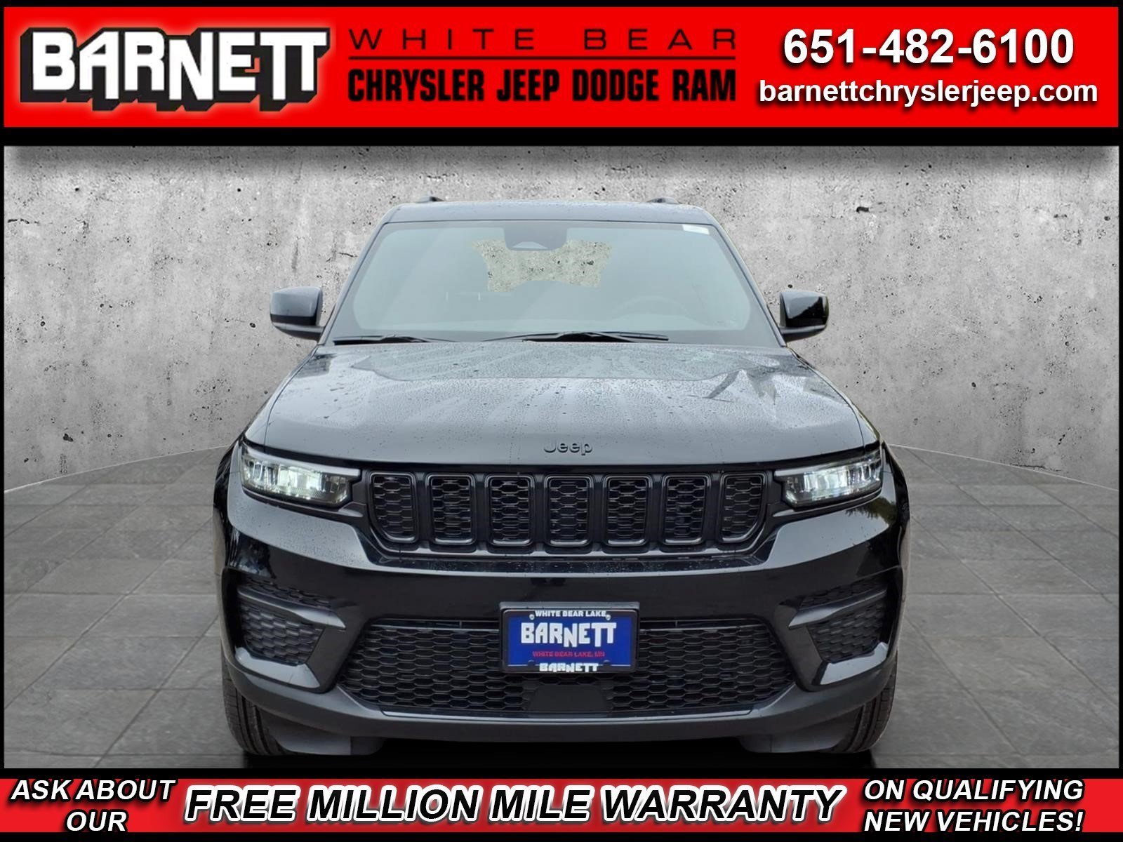 New 2027 Jeep Grand Cherokee Laredo X AWD/4WD image 9