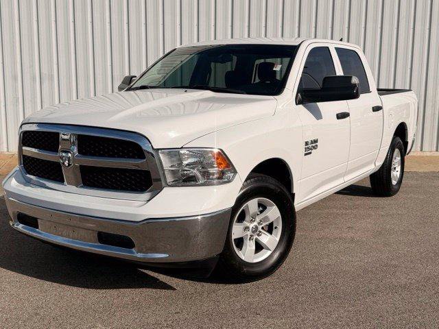 Used 2023 RAM 1500 Classic SLT w/ Trailer & Traction Group RWD image 1