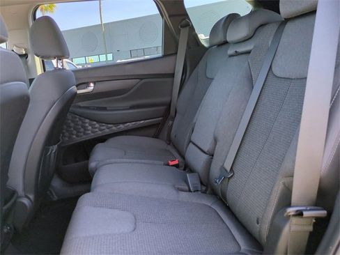Used 2019 Hyundai Santa Fe SEL image 14