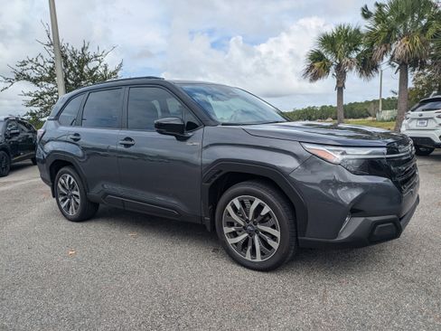 New 2025 Subaru Forester Touring w/ Touring Package image 2