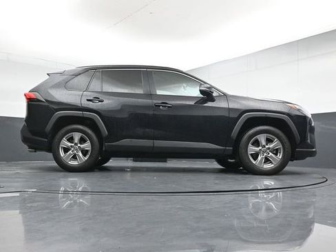 Used 2023 Toyota RAV4 XLE AWD/4WD image 35