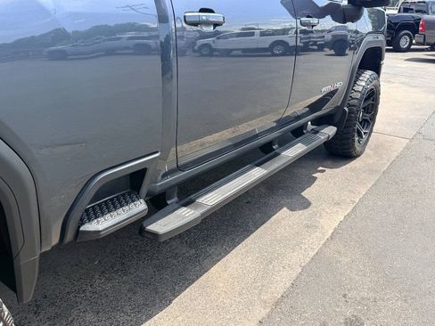 Used 2020 GMC Sierra 3500 AT4 w/ AT4 Premium Package AWD/4WD image 16