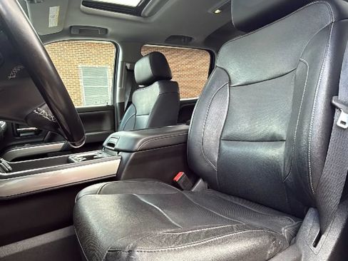Used 2019 Chevrolet Silverado 3500 LTZ w/ Duramax Plus Package AWD/4WD image 29