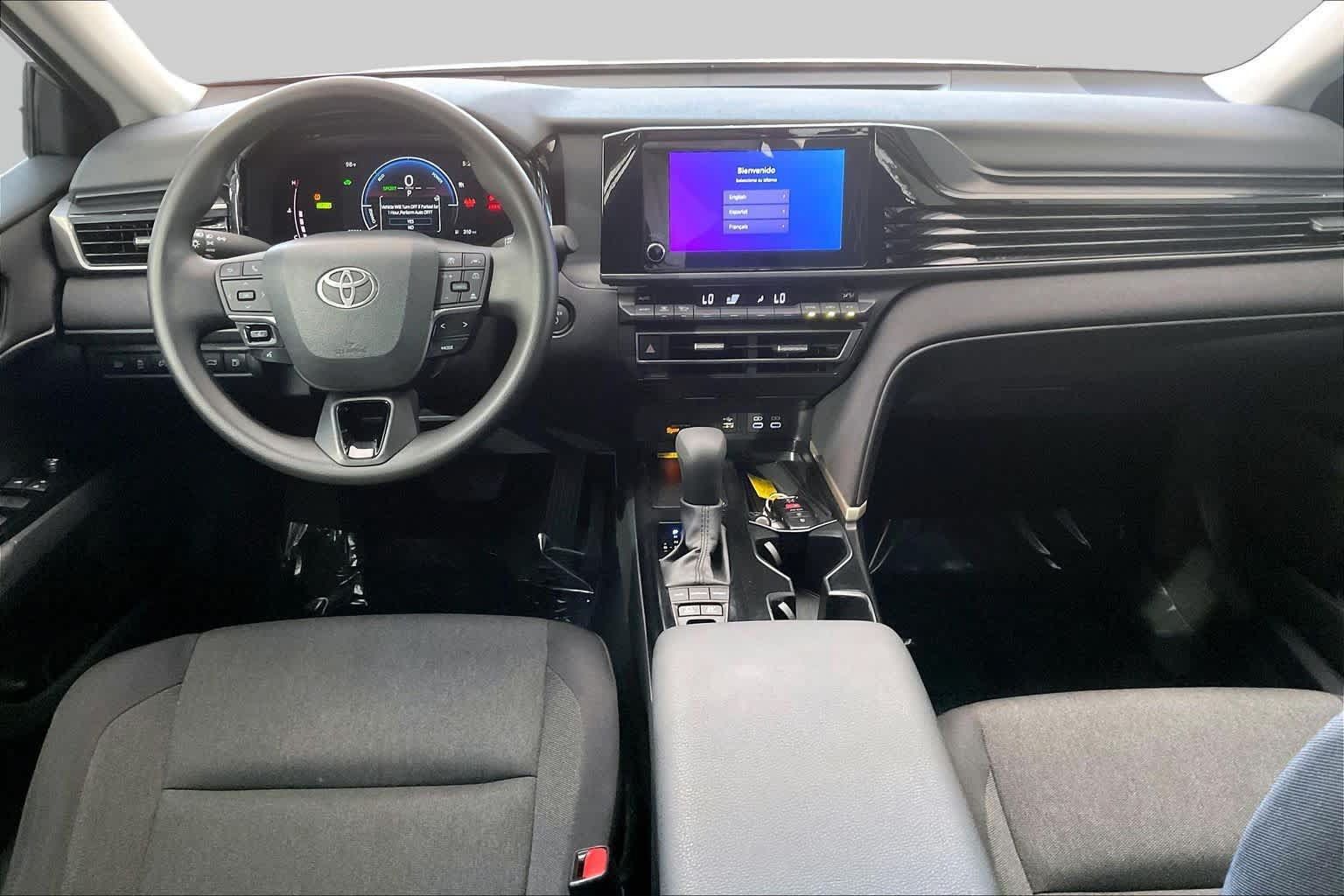 Used 2025 Toyota Camry LE FWD image 17