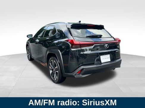 Used 2021 Lexus UX 200 w/ Accessory Package (Z1) image 3