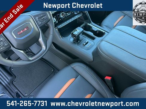 New 2026 GMC Sierra 1500 AT4 w/ Technology Package image 8