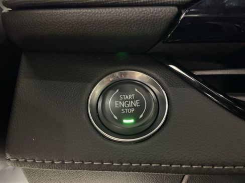 Used 2025 Buick Enclave Sport Touring image 16