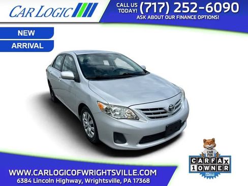 Used 2013 Toyota Corolla LE FWD image 1