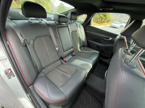 Used 2023 Hyundai Sonata SEL Plus FWD image 6