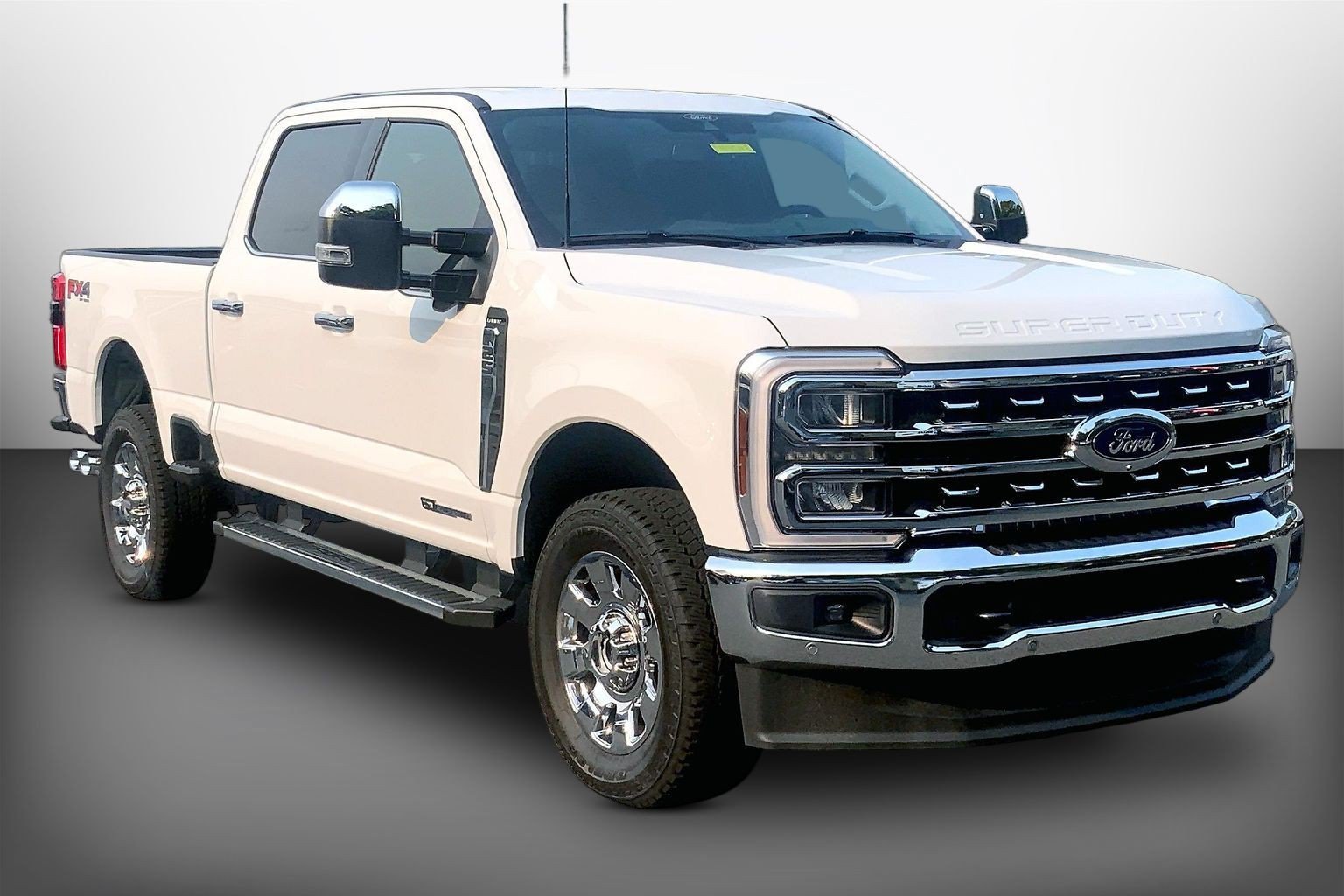 Used 2026 Ford F250 Lariat w/ Lariat Premium Package AWD/4WD image 3