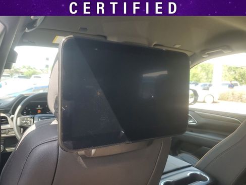 Used 2024 GMC Yukon AT4 w/ LPO, Floor Liner Package AWD/4WD image 12
