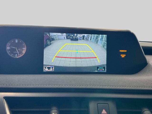 Certified 2020 Lexus UX 250h w/ Premium Package AWD/4WD image 33