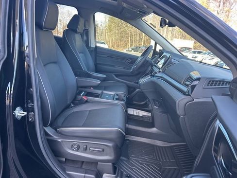 Used 2025 Honda Odyssey Elite image 44