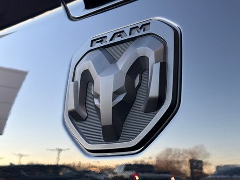 Used 2023 RAM 2500 Limited image 8