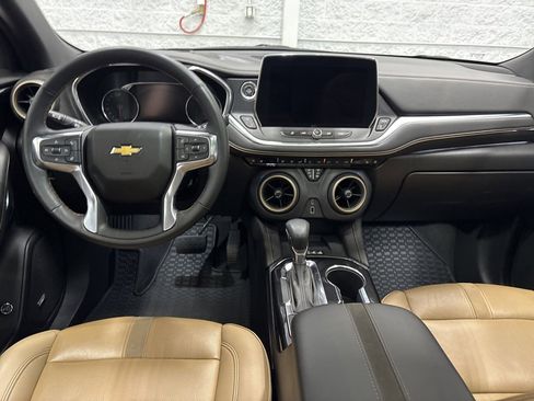 Used 2023 Chevrolet Blazer Premier w/ Driver Confidence II Package image 10