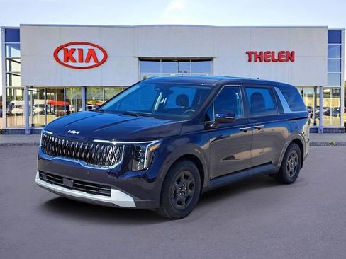 New 2026 Kia Carnival FWD image 2