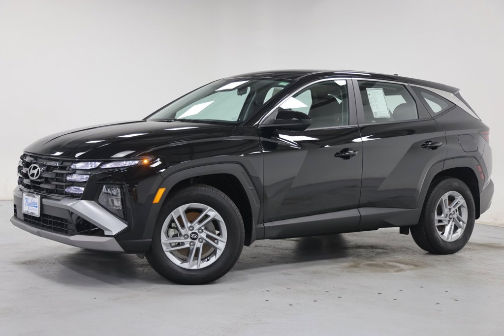 New 2026 Hyundai Tucson SE AWD/4WD image 3