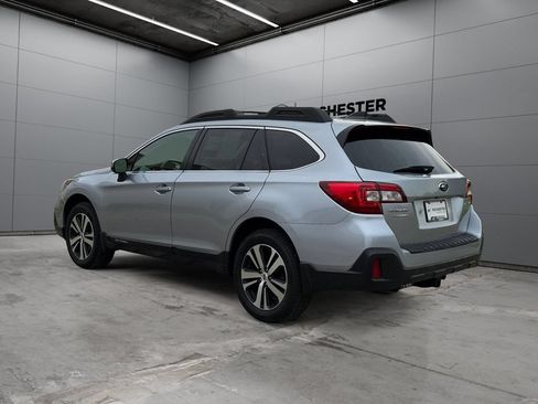 Used 2019 Subaru Outback 2.5i Limited w/ Popular Package #2 AWD/4WD image 3