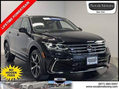 Used 2022 Volkswagen Tiguan SEL R-Line