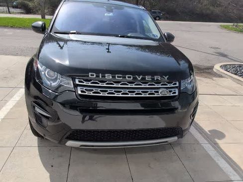 Used 2018 Land Rover Discovery Sport HSE image 8