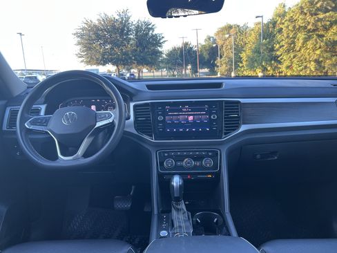 Certified 2022 Volkswagen Atlas SE AWD/4WD image 25