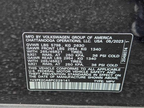 Used 2023 Volkswagen Atlas Cross Sport SEL Premium R-Line image 27