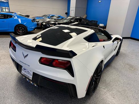 Used 2019 Chevrolet Corvette Grand Sport RWD image 9