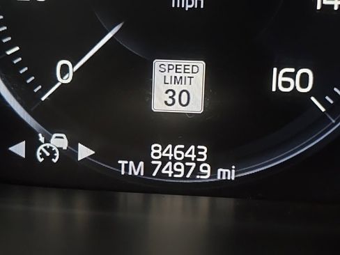 Used 2019 Volvo S90 T6 Momentum image 23