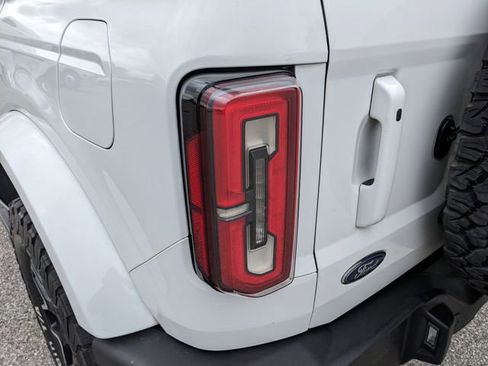 Certified 2022 Ford Bronco Outer Banks AWD/4WD image 11