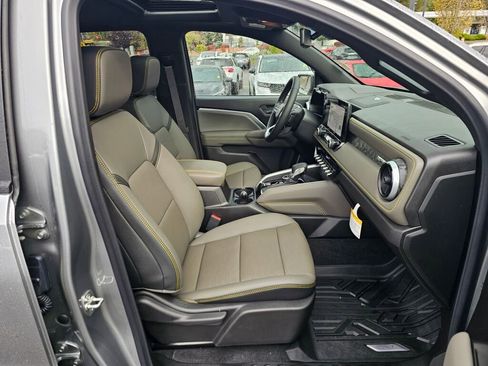 New 2026 Chevrolet Colorado ZR2 w/ Technology Package image 30