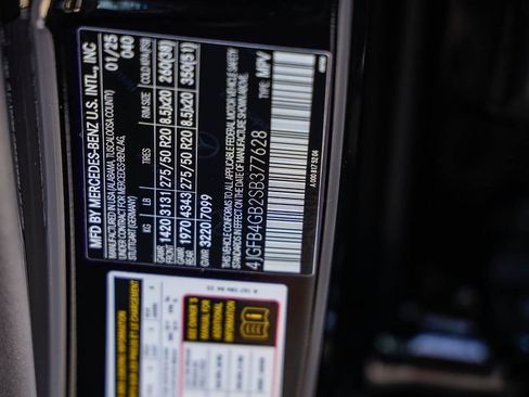 Used 2025 Mercedes-Benz GLE 450e 4MATIC image 30