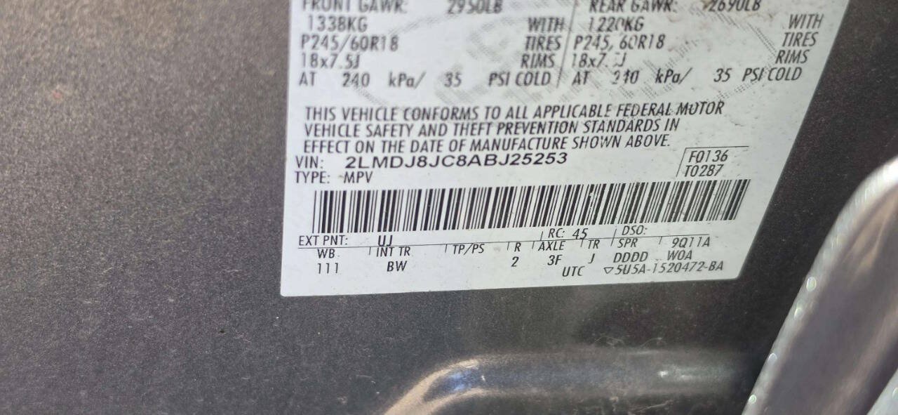 Used 2010 Lincoln MKX AWD image 10
