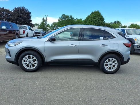 Used 2023 Ford Escape Active AWD/4WD image 2