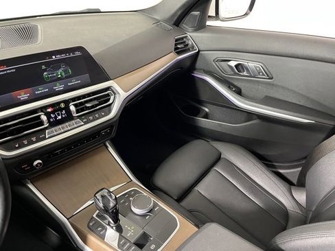 Used 2020 BMW 330i xDrive Sedan w/ Driving Assistance Package image 36