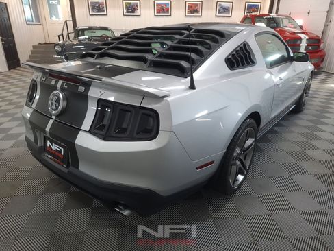 Used 2012 Ford Mustang Shelby GT500 RWD image 8