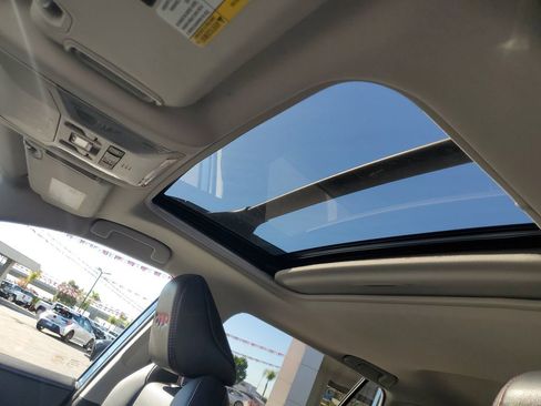 Used 2022 Toyota RAV4 TRD Off-Road image 28