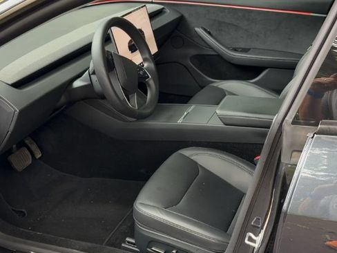 Used 2025 Tesla Model 3 Long Range AWD/4WD image 5
