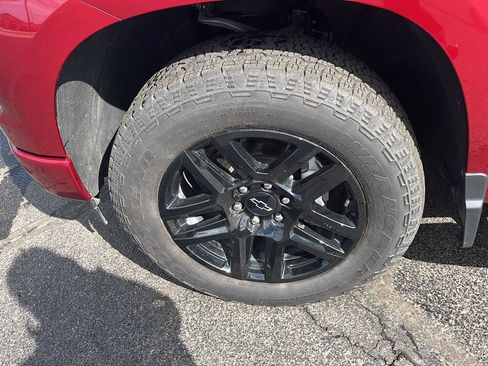 Used 2025 Chevrolet Silverado 1500 RST image 34