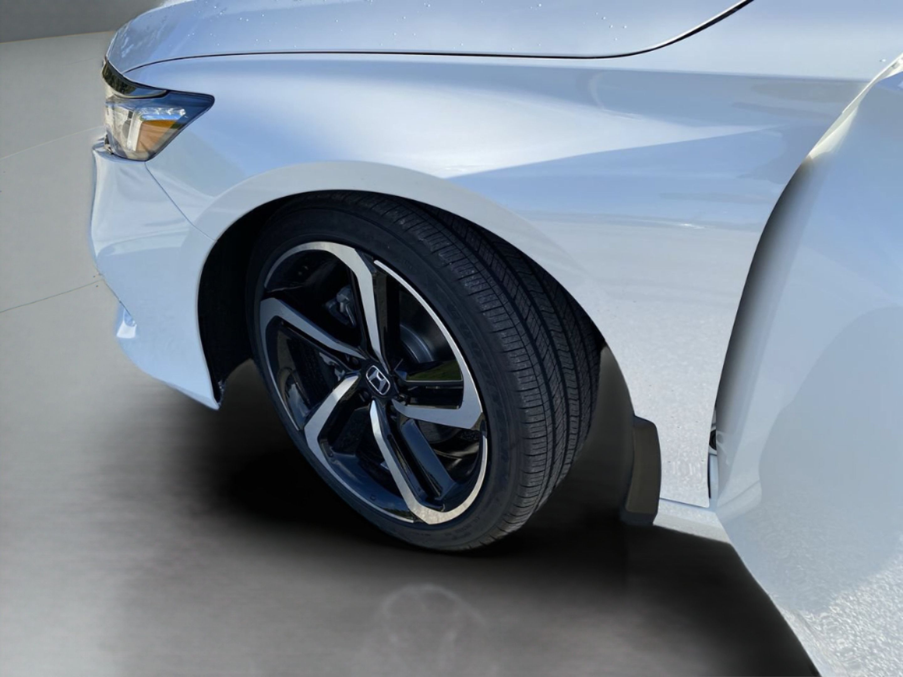 Used 2021 Honda Accord Sport image 32
