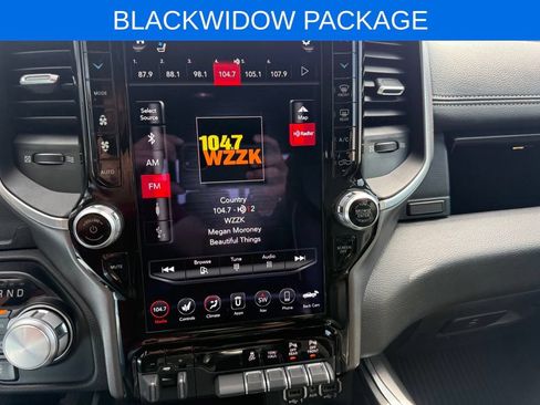 Used 2020 RAM 1500 Laramie AWD/4WD image 12