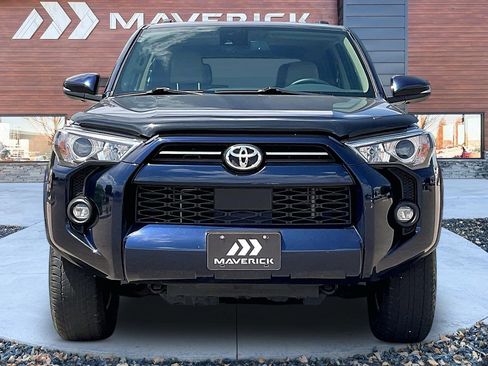 Used 2021 Toyota 4Runner SR5 Premium w/ Moonroof Package AWD/4WD image 2