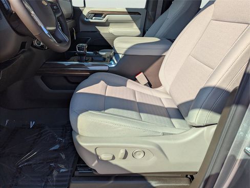 New 2026 Chevrolet Silverado 1500 LT image 23