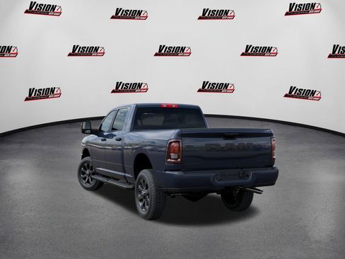 New 2026 RAM 2500 Big Horn AWD/4WD image 3