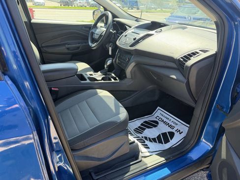 Used 2017 Ford Escape S FWD image 11