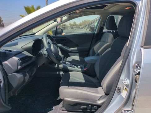 Used 2025 Subaru Crosstrek 2.5i Premium AWD/4WD image 23
