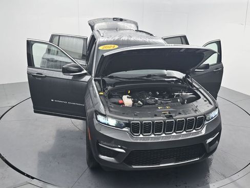 Used 2024 Jeep Grand Cherokee Limited w/ Trailer Tow Package AWD/4WD image 64