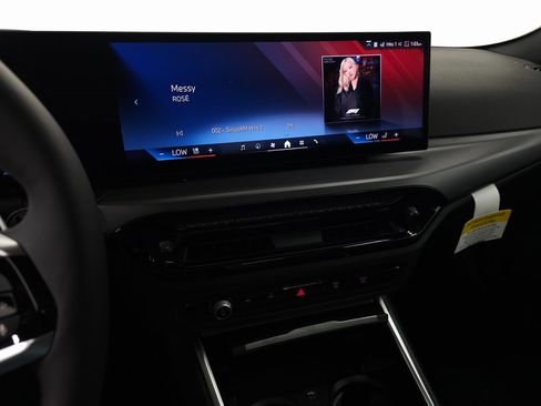 Used 2025 BMW 230i xDrive 230i xDrive w/ Convenience Package image 16